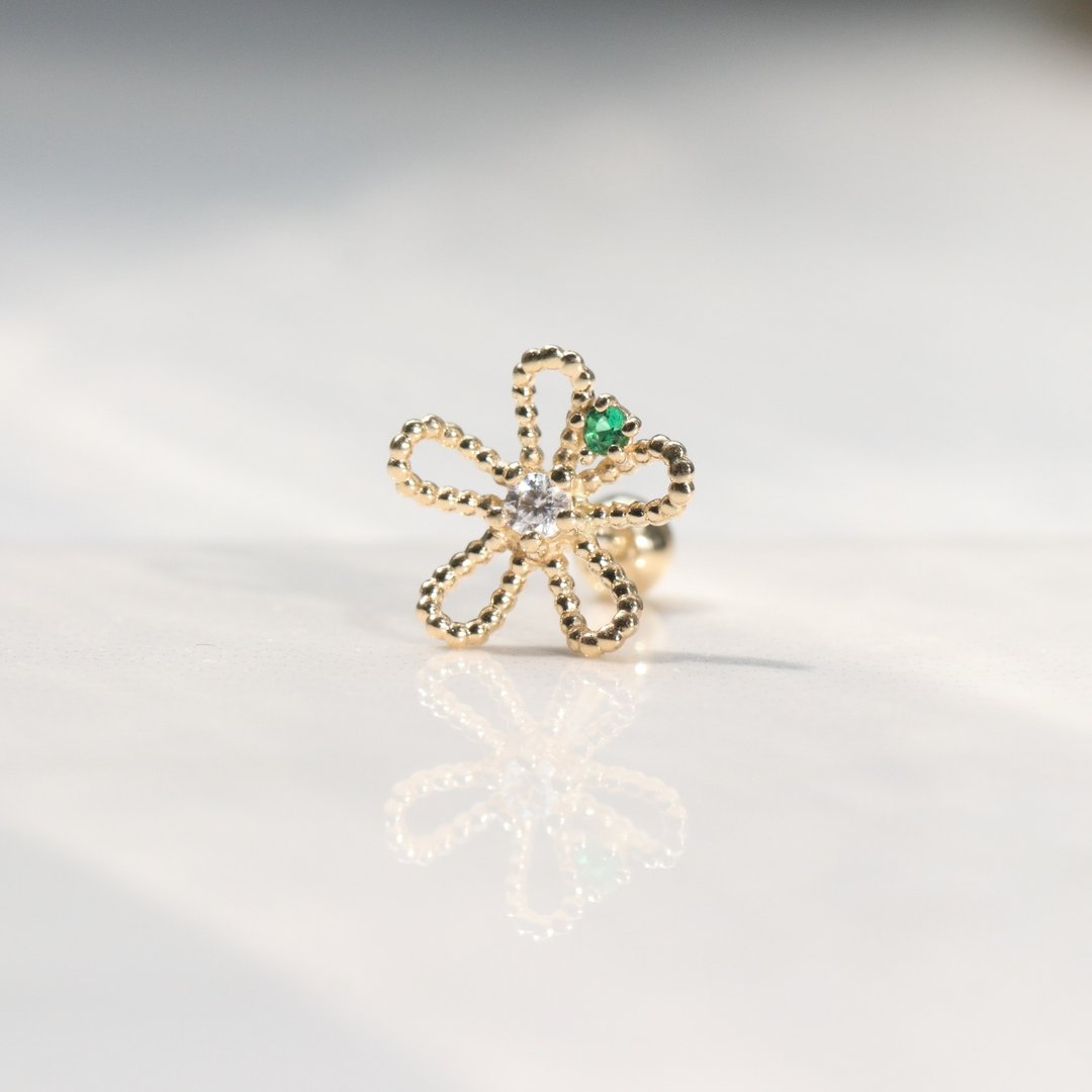 14K 绽放花锁珠耳环(单个)耳骨 耳窝 不退色 - 耳环/耳夹 - 贵金属 金色