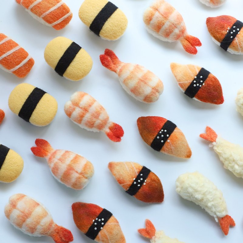 羊毛氈手作 壽司系列三文魚天婦羅鰻魚金槍魚 手工胸針/別針/髮夾 - 胸针 - 羊毛 白色