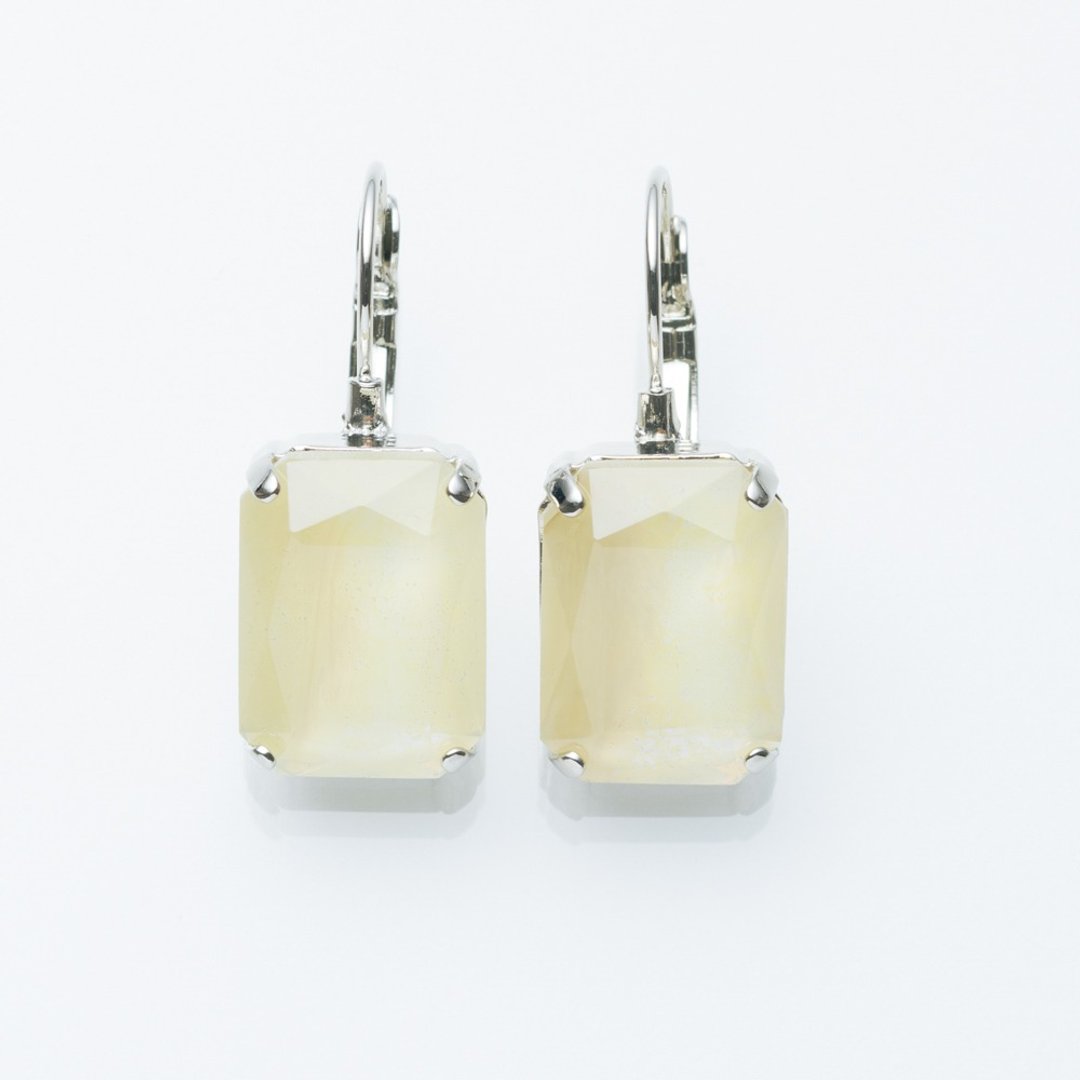 Eustoma lever back earrings - 耳环/耳夹 - 玻璃 黄色