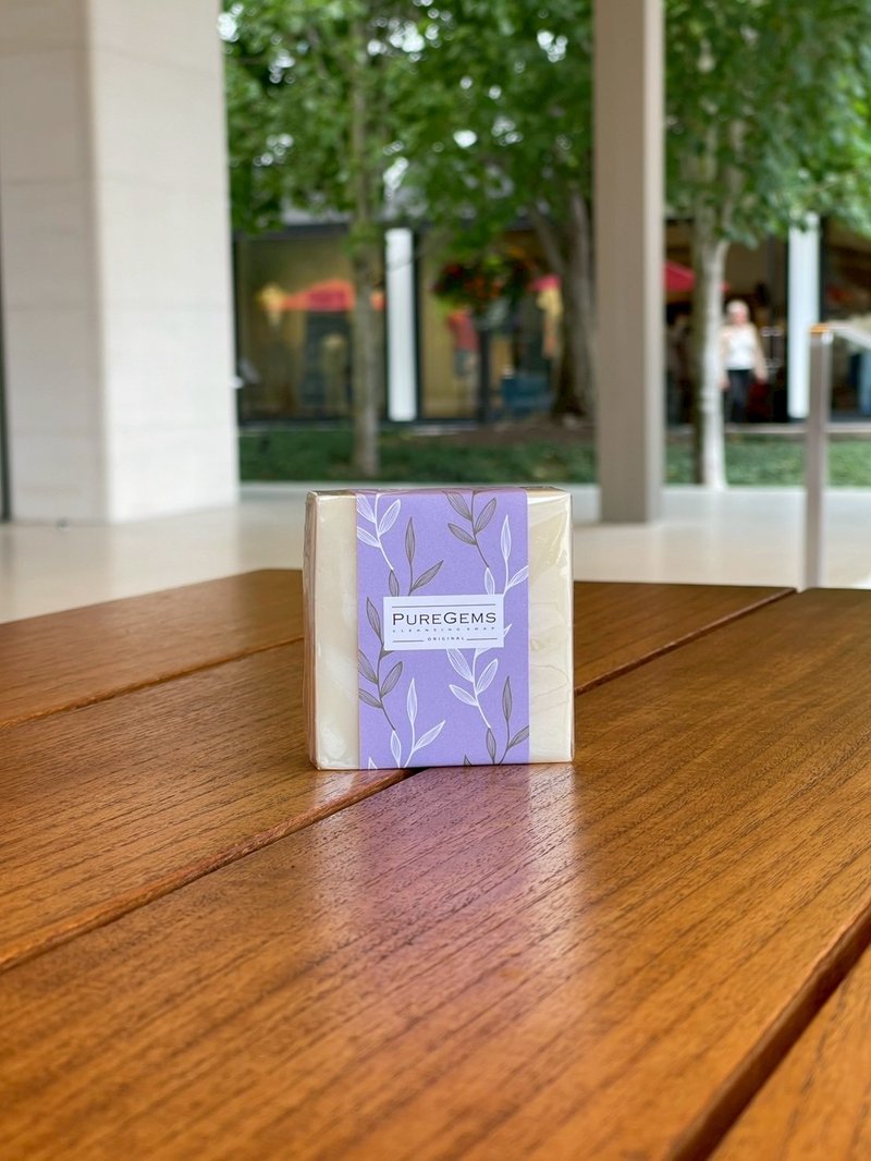 PUREGEMS。蜂胶。橄榄甜杏仁。乳香薰衣草甜橙。手工皂 - 肥皂/手工皂 - 其他材质 白色
