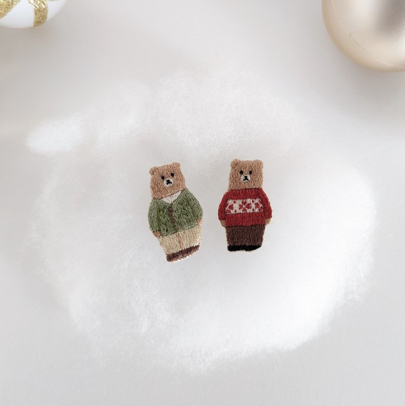 ニットのくま　刺繍ブローチ - 胸针 - 绣线 咖啡色