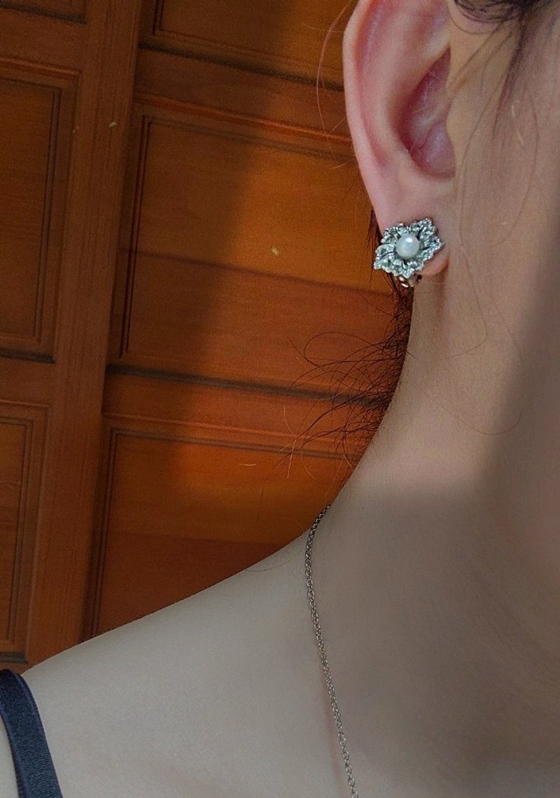 古董白铁矿铑人造珍珠耳夹全新 - 耳环/耳夹 - 贵金属 银色