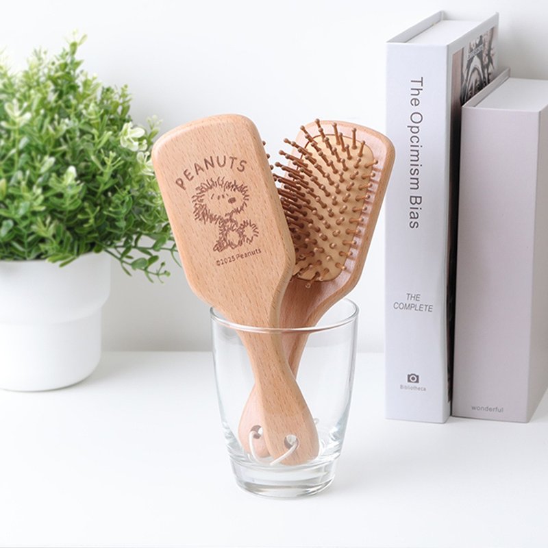 Peanuts史努比原木气垫梳-Snoopy Olaf 木质梳子 - 彩妆刷具/镜子/梳子 - 其他材质 多色