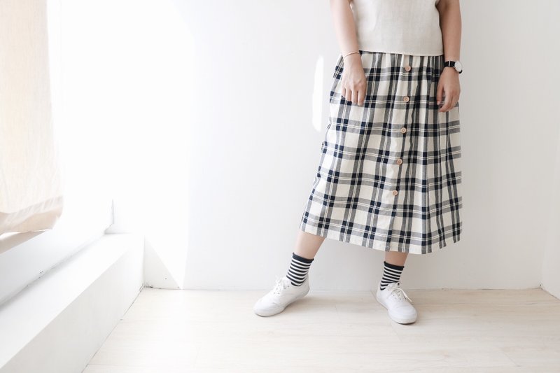 自家制/格子钮钮/半身裙 - 裙子 - 棉．麻 蓝色