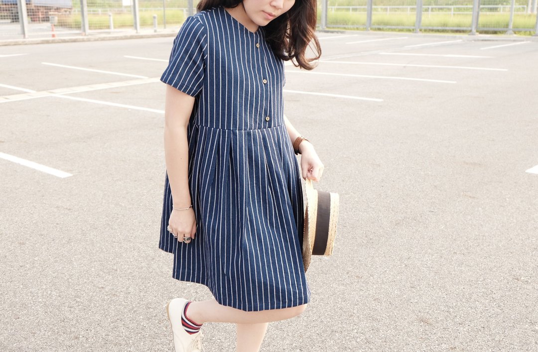 Mumu Dress : Dark Jean Color - 洋装/连衣裙 - 其他材质 蓝色
