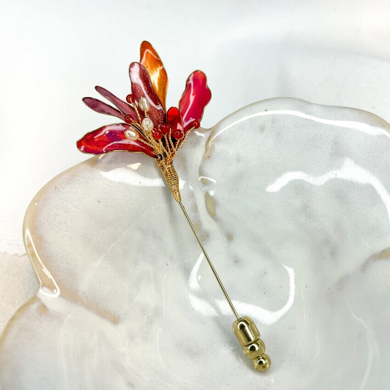 巧遇见心花束-贝琪 胸针 - 胸针 - 树脂 