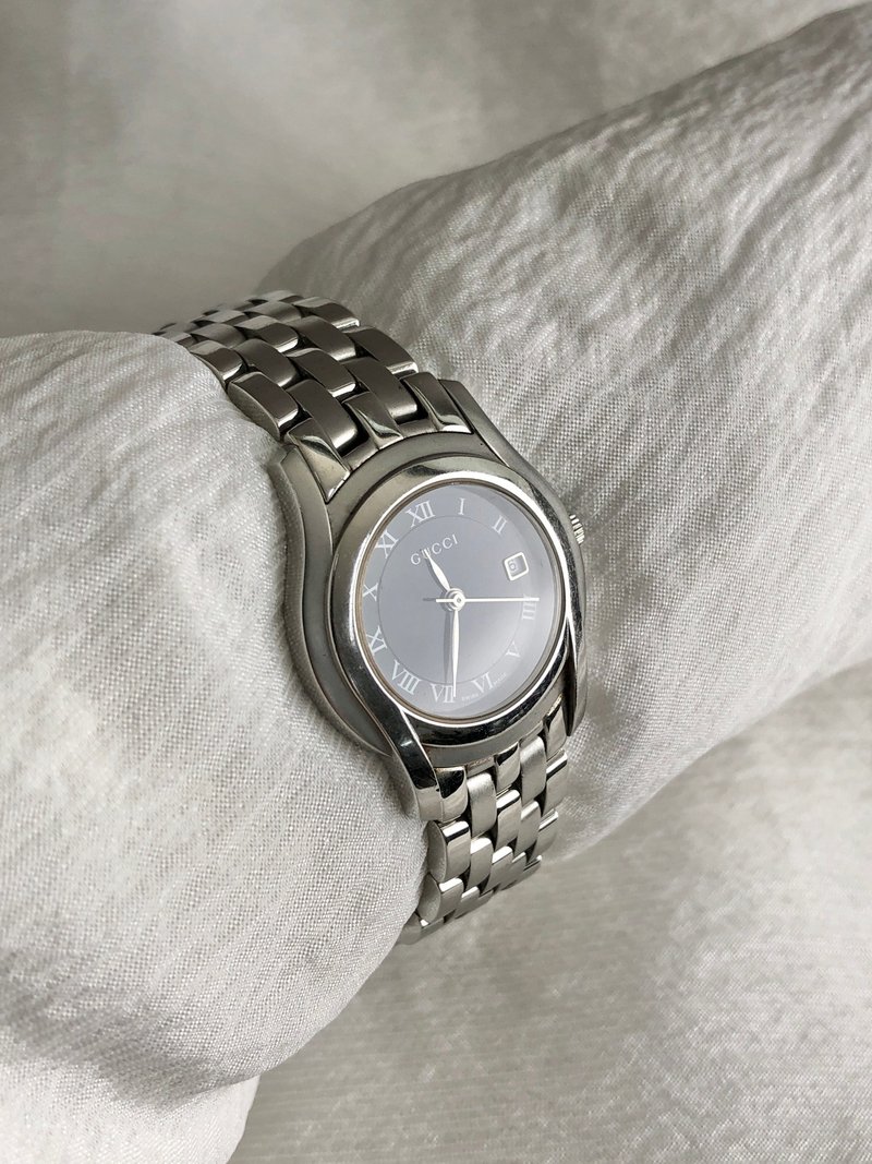 【 VintageShop solo 日本直送中古包专卖店 】GUCCI 古驰 腕表 银色 不锈钢 石英 5500L vintage 古董 5aswfz - 女表 - 不锈钢 银色