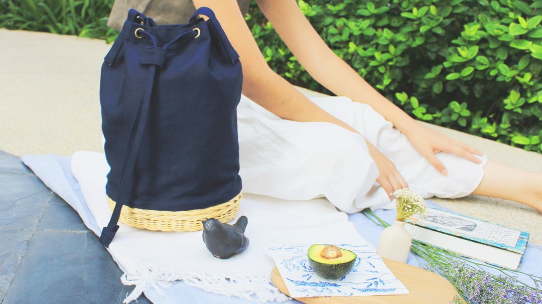 Navy Bucket bag - 束口袋双肩包 - 纸 蓝色