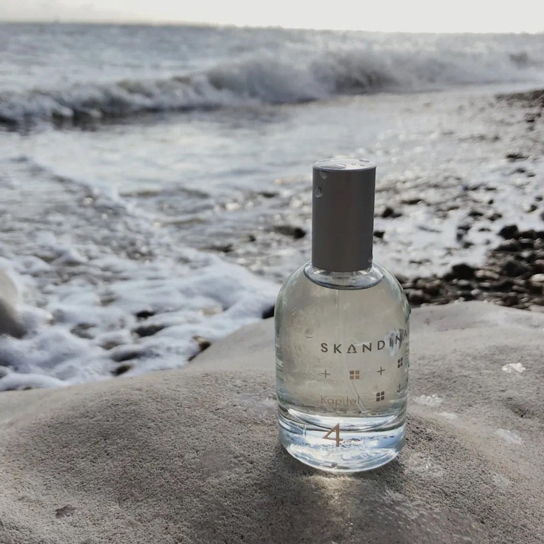 丹麦 Skandinavisk ∣ 第四篇章 孤岛 中性淡香水 30/50ML 热门香 - 香水/香膏 - 玻璃 