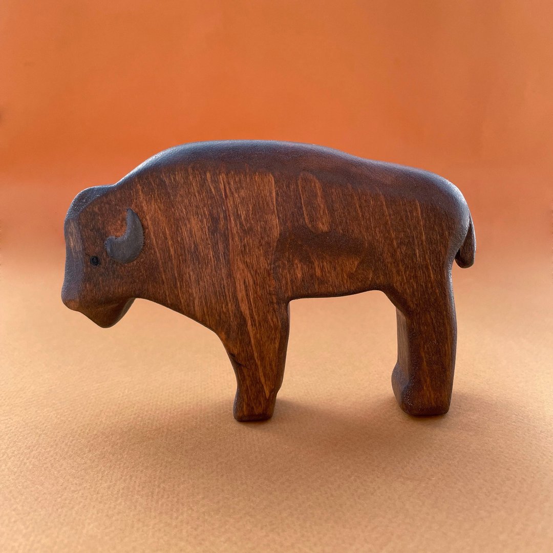 Wooden bison female - Bison figurine - Wooden animals - Wooden toys Wild animals - 玩具/玩偶 - 木头 咖啡色