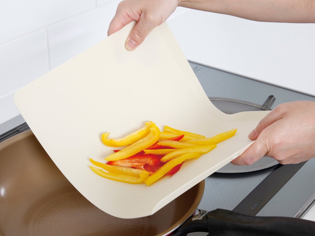 Pre-mier Acceptable antibacterial cutting board (2 pieces) | Two colors - 托盘/砧板 - 塑料 
