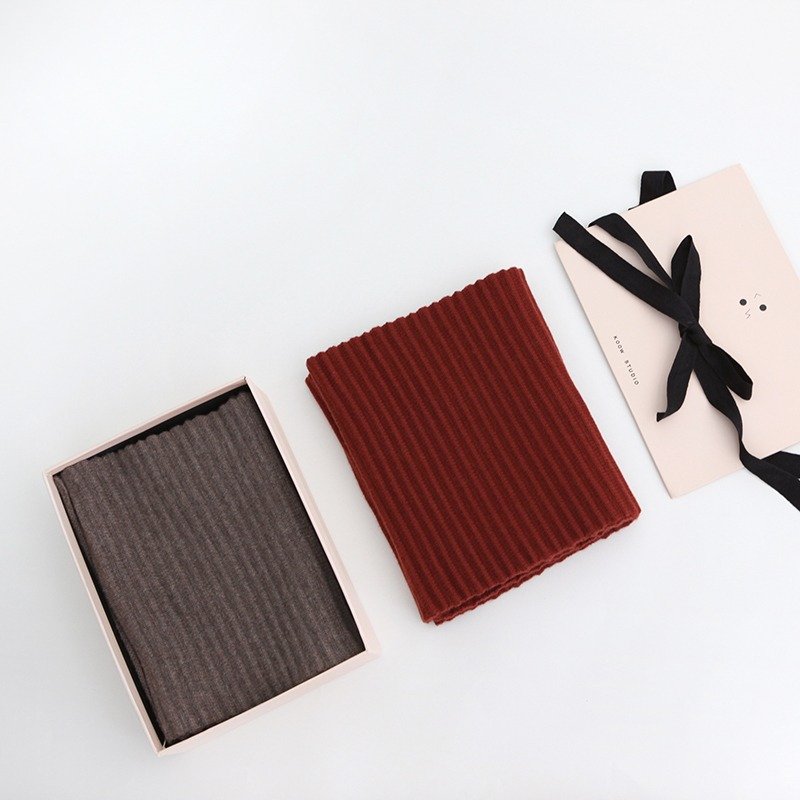 KOOW／Castle 柔软亲肤羊毛羊绒瓦楞围巾 冬季长款纹理感保暖披肩 - 丝巾 - 羊毛 