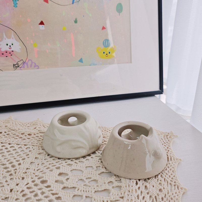 多用途陶瓷化妆海棉holder - 彩妆刷具/镜子/梳子 - 瓷 白色