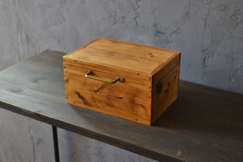 0310mito 日本国产桧木 旅行箱收纳盒 木制收纳箱 L尺寸 AG圆形把手 - 收纳用品 - 木头 咖啡色