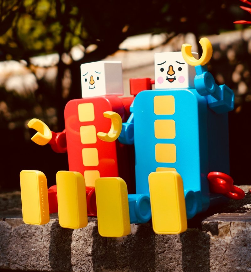 TOFU MOM (RED) - 玩偶/公仔 - 其他金属 红色