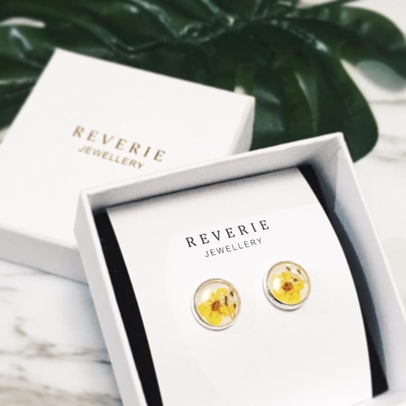 Classic Silver Pressed Flower Earrings (经典押花耳环) - 耳环/耳夹 - 其他金属 黄色