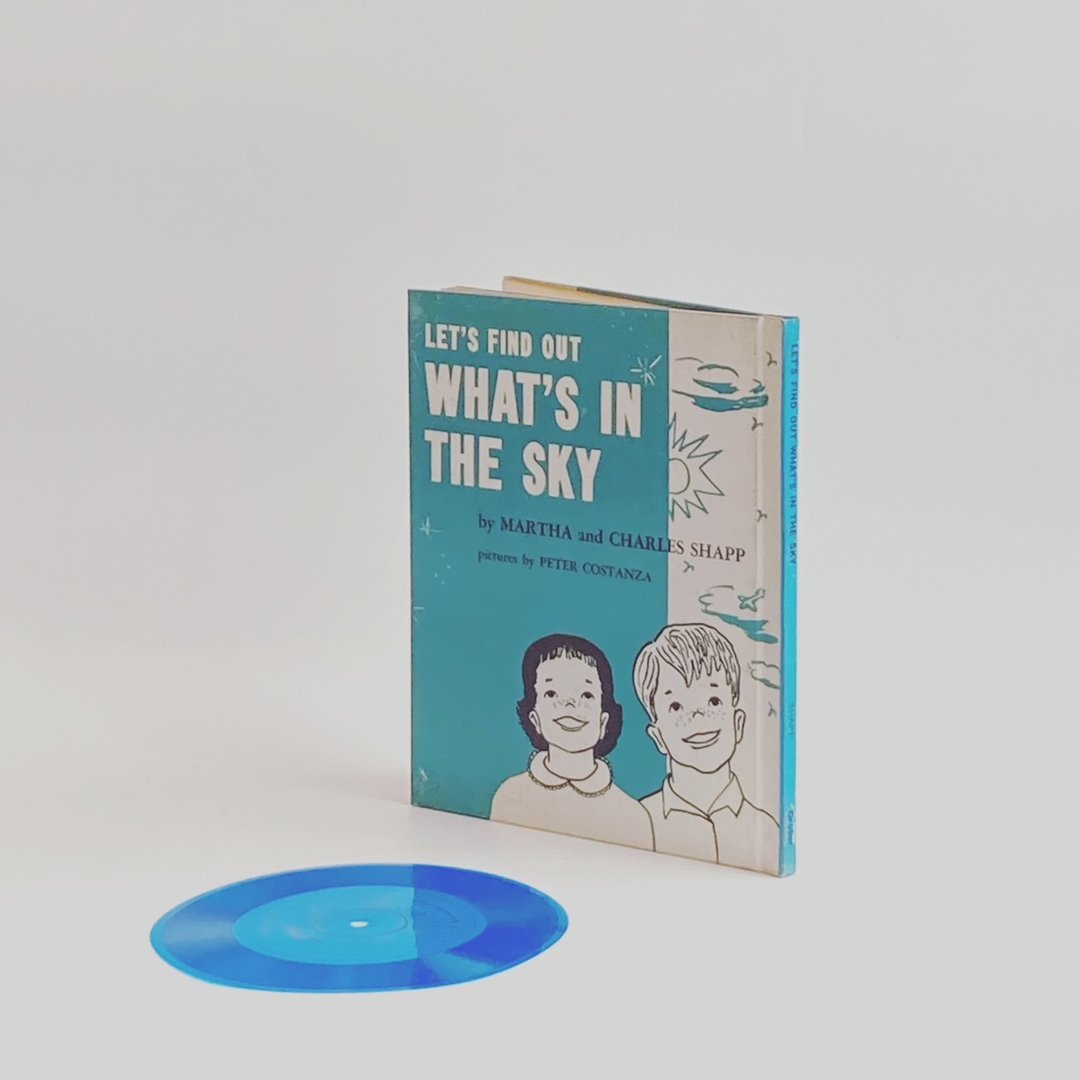 LET'S FIND OUT WHAT'S IN THE SKY - 刊物/书籍 - 纸 