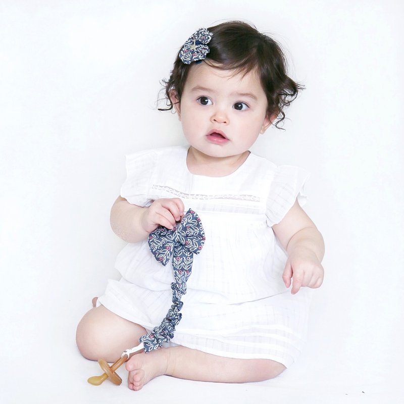 美国Joli Sophie 奶嘴链 深蓝叶片 JSPCNAVYL - 围嘴/口水巾 - 棉．麻 蓝色