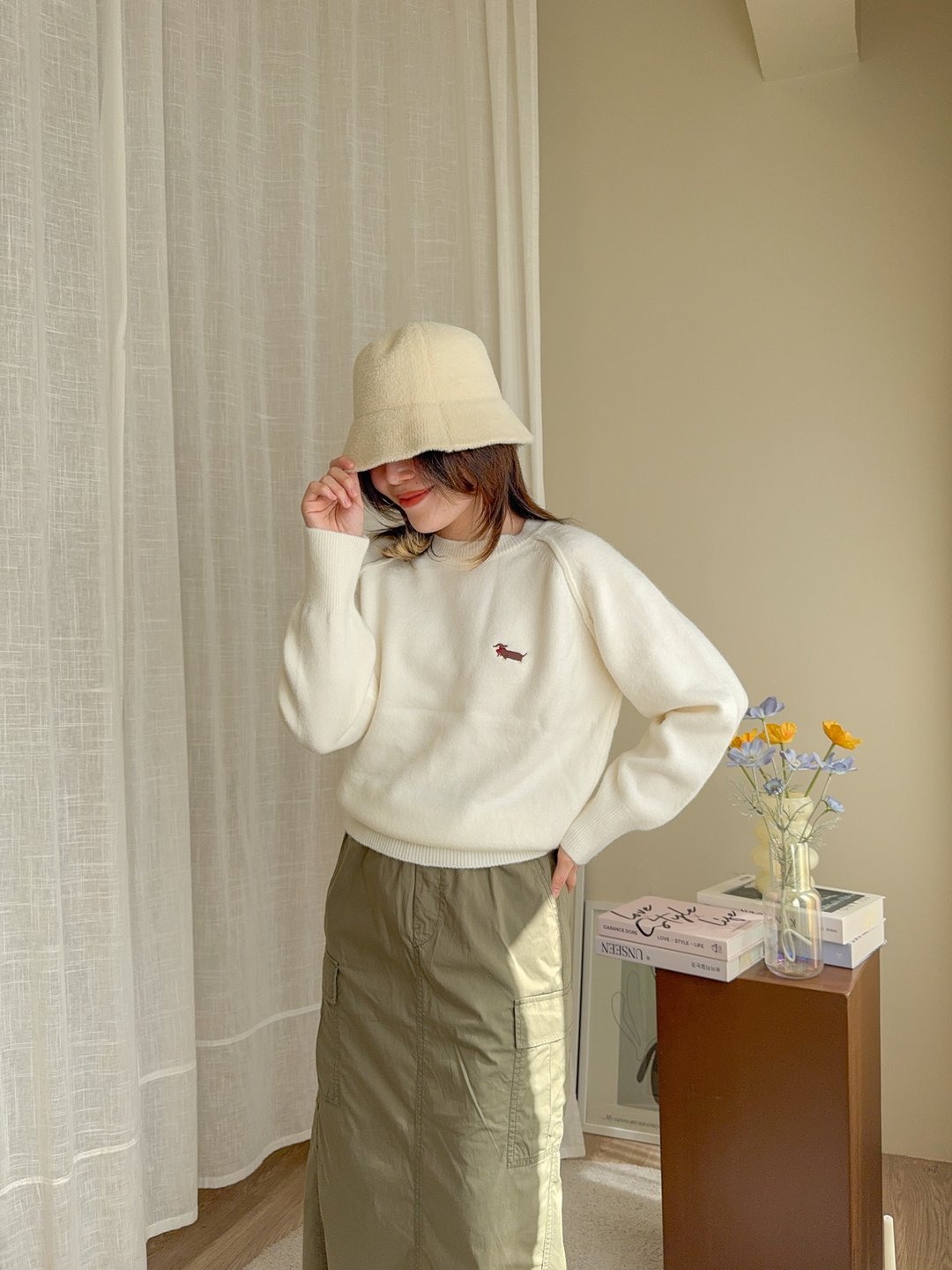 Sweater 毛衣 (cream) Dachshund 腊肠犬 - 女装针织衫/毛衣 - 聚酯纤维 白色