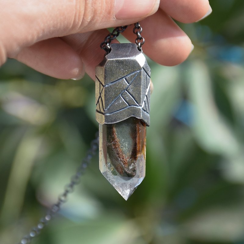 纯银镶嵌异像幽灵水晶柱配绳吊坠项链 - 项链 - 水晶 银色