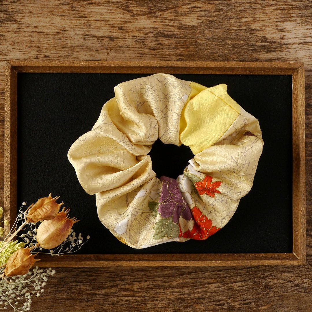 Happy hair ornament Kimono scrunchie - 发饰 - 其他人造纤维 黄色