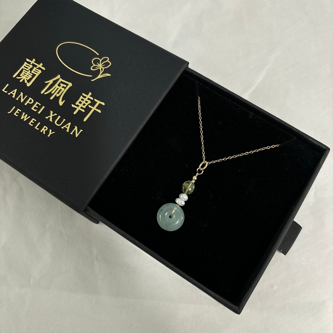 天然翡翠平安扣项链 缅甸 A 货翡翠 绿碧玺 淡水珍珠 14KGF 45cm - 项链 - 玉石 绿色