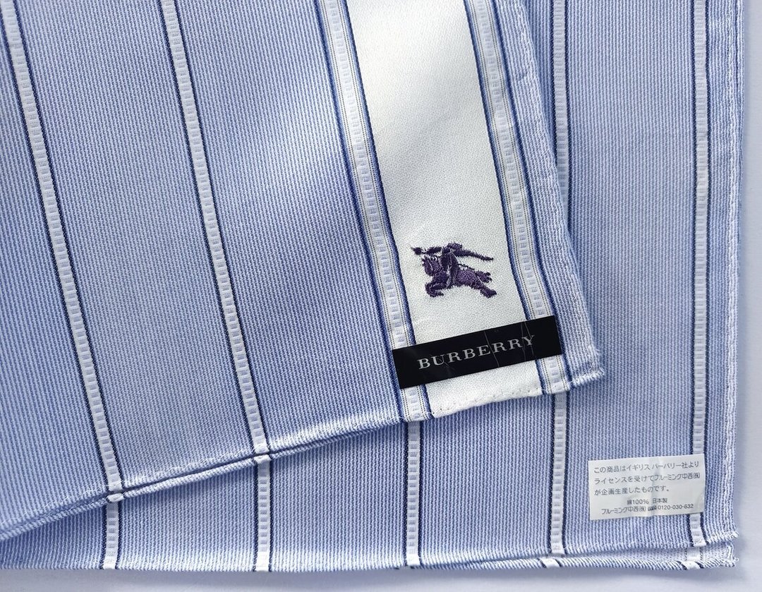Burberry 古董手帕 蓝色条纹 口袋巾 19.5 x 19.5 英寸 - 手帕/方巾 - 棉 灰色