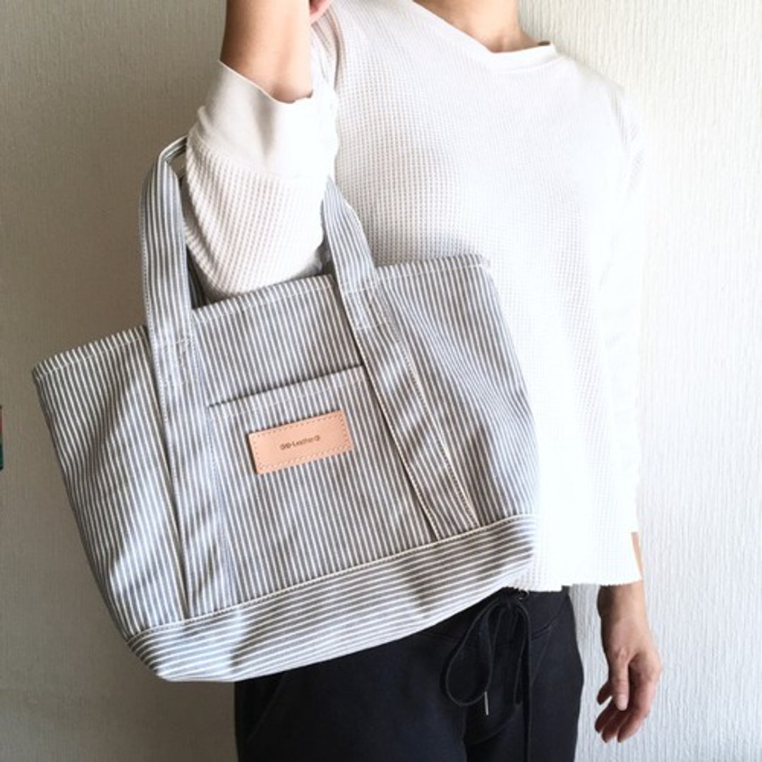 Independent hickory tote bag S-size [sax] - 手提包/手提袋 - 棉 蓝色