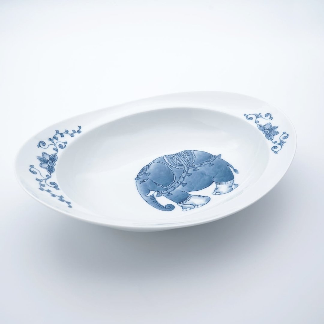 三河内咖喱大象 - 碗 - 陶 