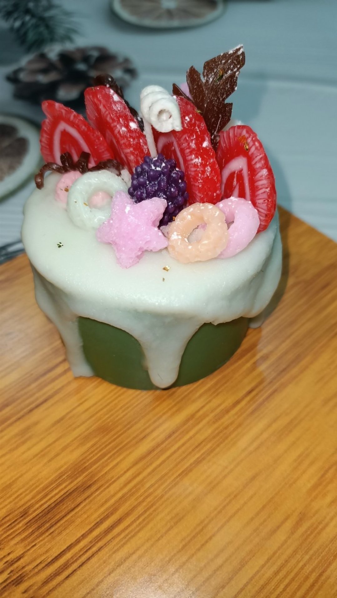 草莓抹茶蛋糕蜡烛-定制礼物 生日礼物、拍照道具、居家疗愈小物 - 蜡烛/烛台 - 蜡 多色