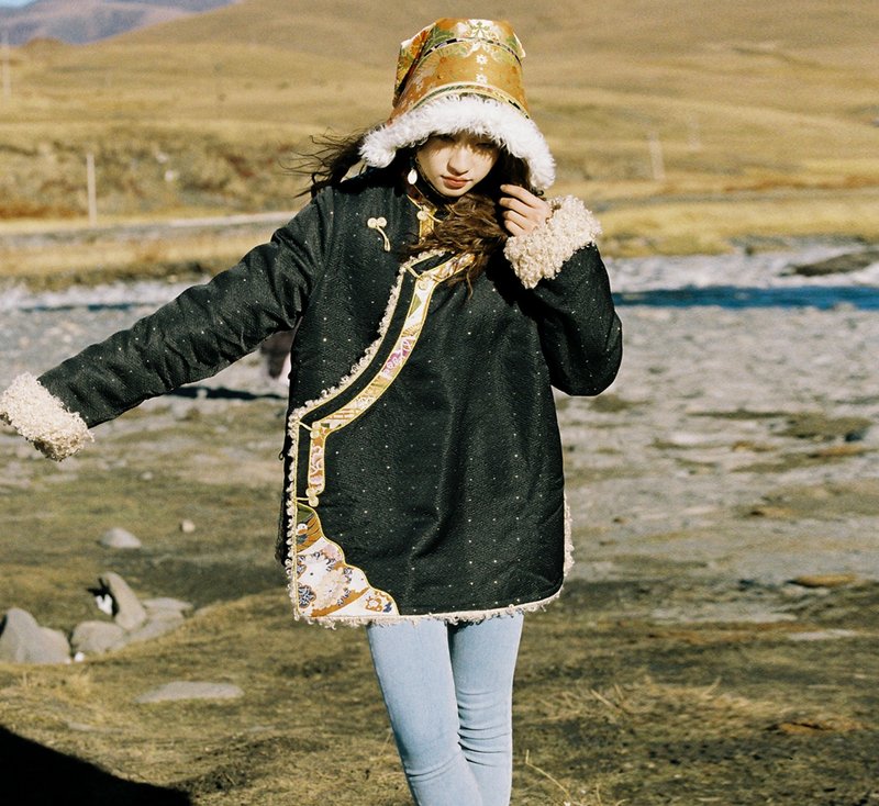 【异域诗画】新中式复古藏风 立领盘扣/羊羔外套 - 女装休闲/机能外套 - 其他材质 黑色