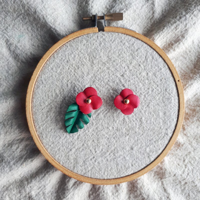 卡萝麒麟花耳环_手染皮塑 - 耳环/耳夹 - 真皮 红色