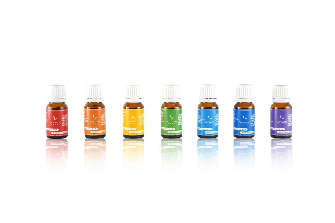 【礼】七脉轮复方精油组10ml 调和精油 放松 香氛 身心灵疗愈 - 香薰/精油/线香 - 玻璃 