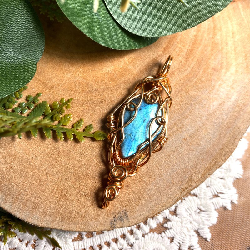 能量水晶项链-斯伦特斯之镜-拉长石、艺术编织、编织项链 - 项链 - 水晶 蓝色