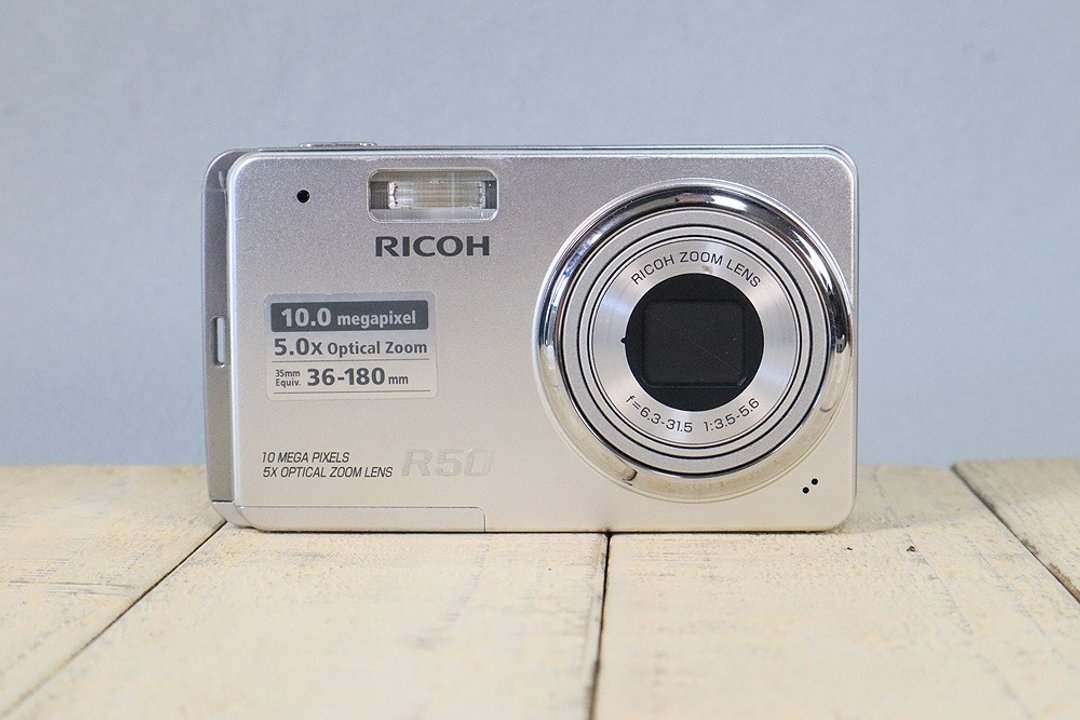 [工作产品] RICOH R50 轻巧型数位相机 P017 - 相机 - 其他金属 