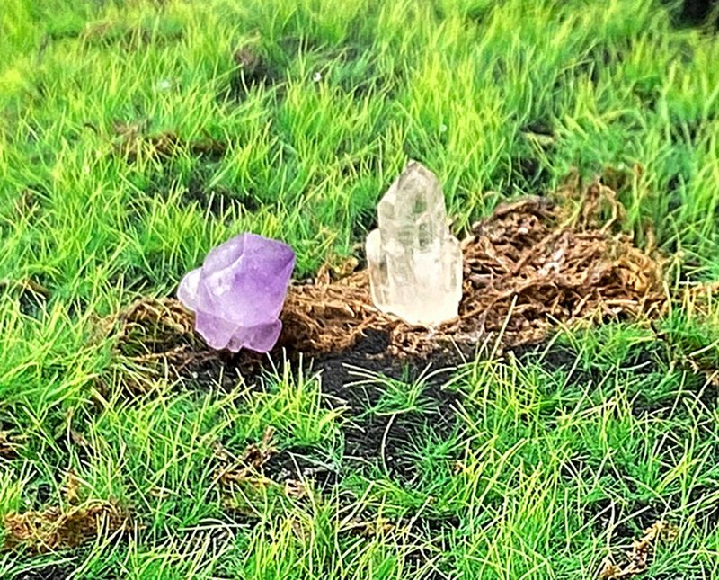 紫晶骨干 白水晶簇 | 招财开运 避邪保平安 | 入厝 礼品 快速出货 - 摆饰 - 水晶 多色