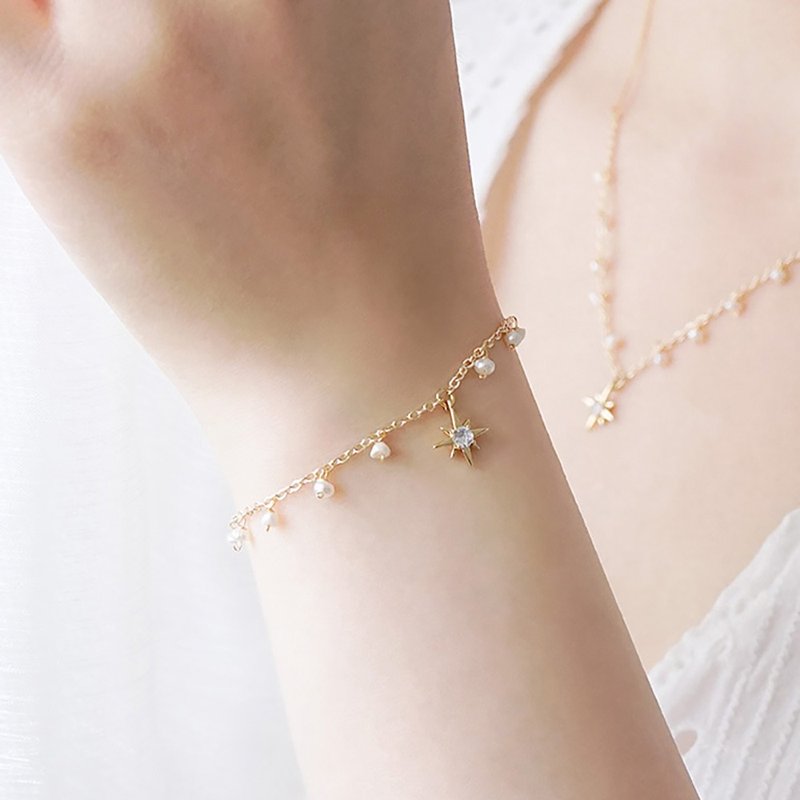 爱情 桃花 x 淡水珍珠 锆石 18K金 调节【轻轻告白。指引】 手链 - 手链/手环 - 宝石 