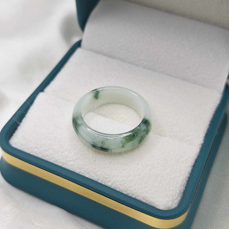 奶白飘花戒指 玉戒 国际围14 内径18  | 天然缅甸玉A货翡翠 - 戒指 - 玉石 