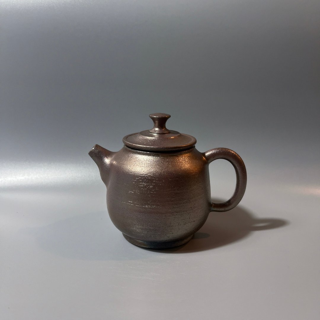 柴烧黑色鎏金彩茶壶 / 容量200cc /  小平凡手作 - 茶具/茶杯 - 陶 