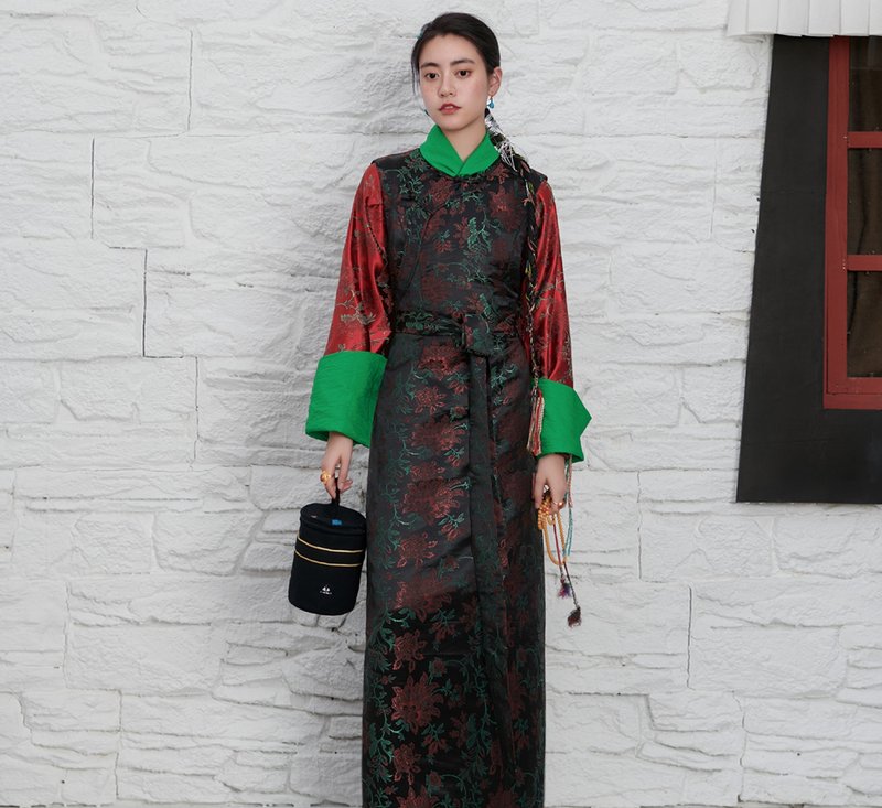 【格桑】新中式复古藏风/花朵织锦缎内搭/背心裙 - 洋装/连衣裙 - 其他材质 多色