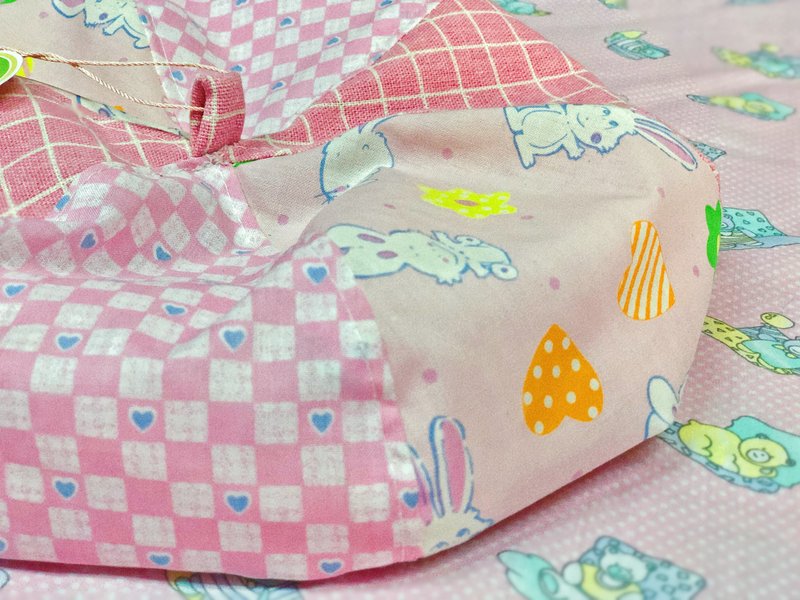 拼布兔子花花格子贝雷帽塔梦岛tatamomo原创手作 - 帽子 - 棉．麻 粉红色