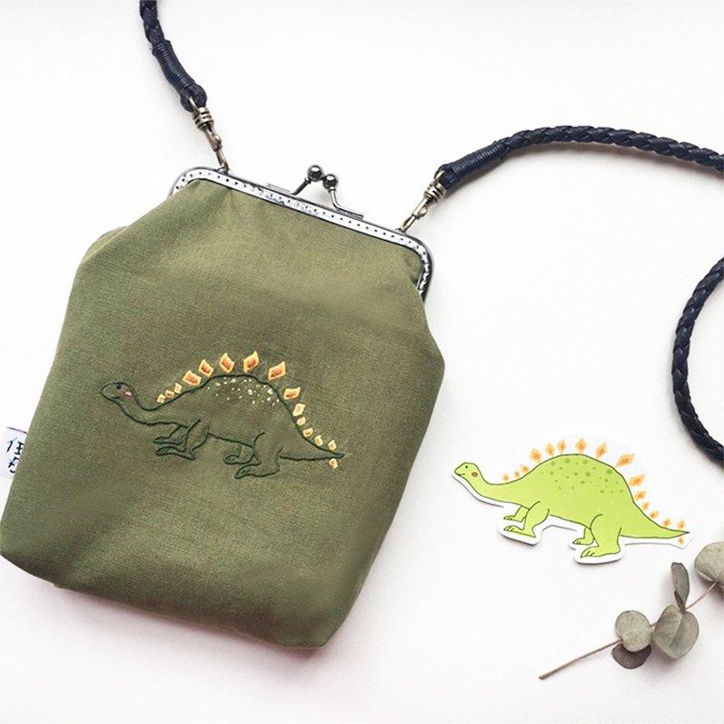 2020限定款  - 伍月的小恐龙插画手工刺绣口金包 - 侧背包/斜挎包 - 绣线 绿色