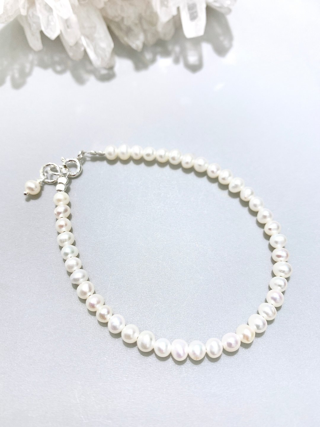 Ops Pearl silver bracelet- 小珍珠/极简/纯银/限定/礼物/细致 - 手链/手环 - 珍珠 白色