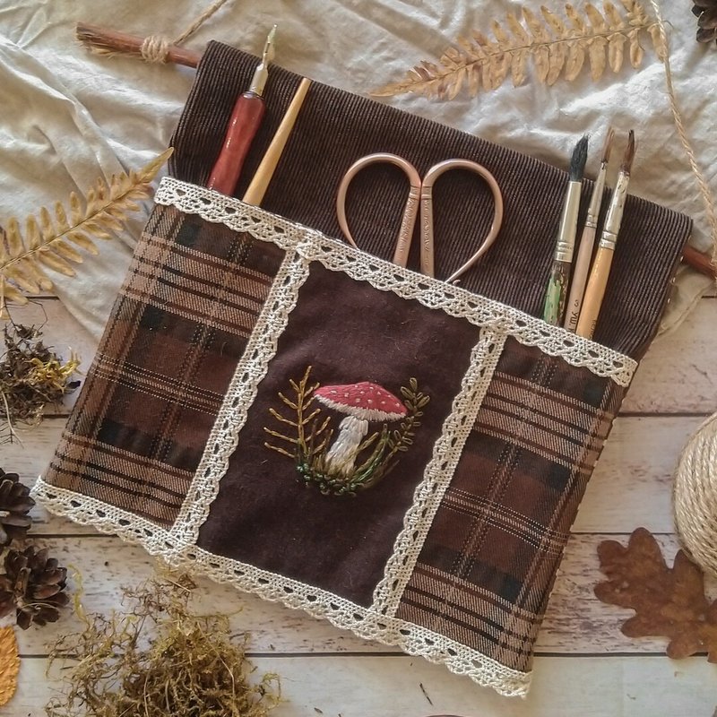 Wall pocket, Wall Hanging Organizer, Wall Storage, Textile organizer, Goblincore - 收纳用品 - 聚酯纤维 咖啡色