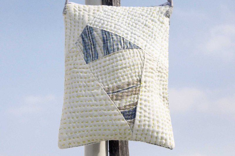 生日礼物 母亲节礼物 限量一件 手缝纱丽布侧背包 / 刺绣斜背包 / 手工刺绣肩背包 / 手缝蓝染包 / indigo斜背包 - 大理石纹 蓝染indigo布 - 侧背包/斜挎包 - 棉．麻 