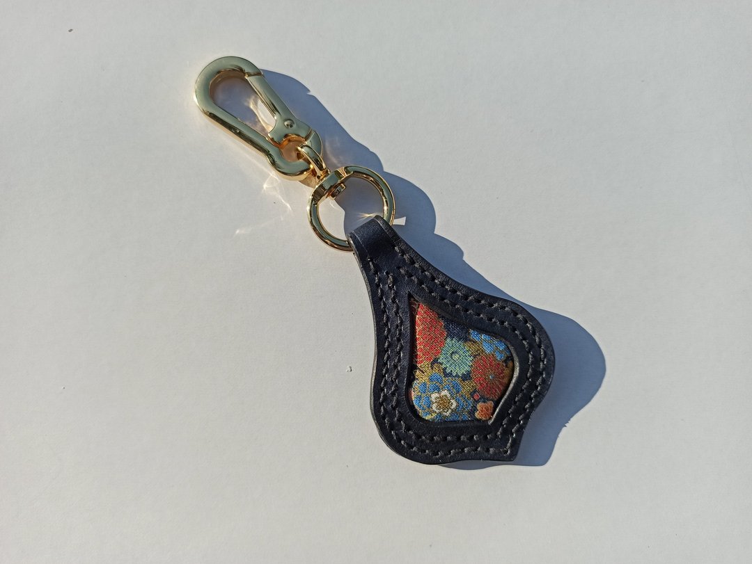 Hugins福金制皮 • 花布钥匙扣环 日本花布 钥匙 圣诞礼物 - 钥匙链/钥匙包 - 真皮 黑色