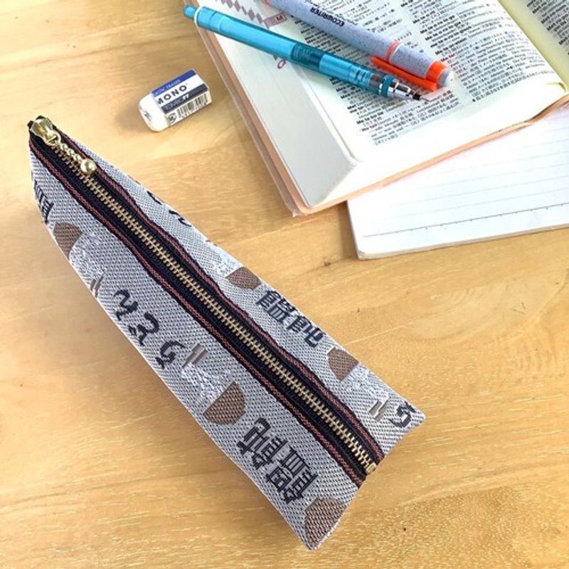 ペンケース【うどん】畳縁製　テトラ型　白　丼 - 铅笔盒/笔袋 - 其他材质 白色