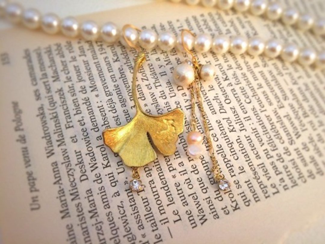 Ginkgo and pearl autumn earrings Clip-On - 耳环/耳夹 - 铜/黄铜 橘色