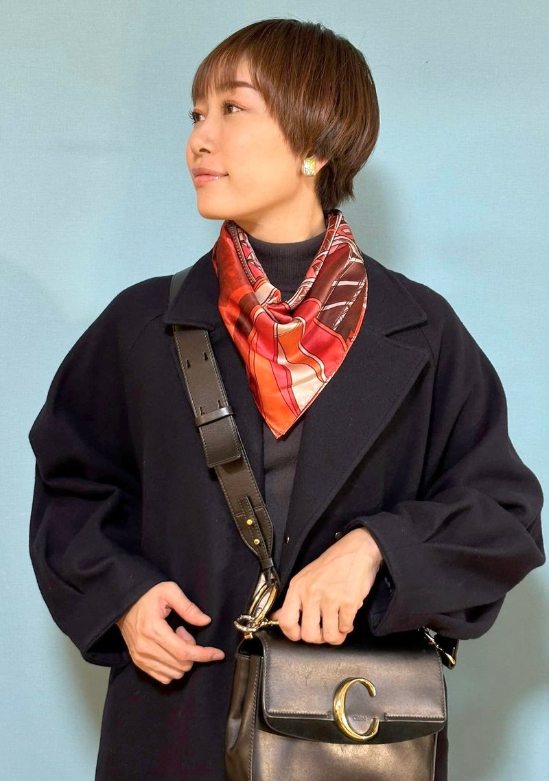 50cm Square_Silk Scarf_Tokyo Tower Pattern Silk Scarf ChristalART - 丝巾 - 其他材质 红色