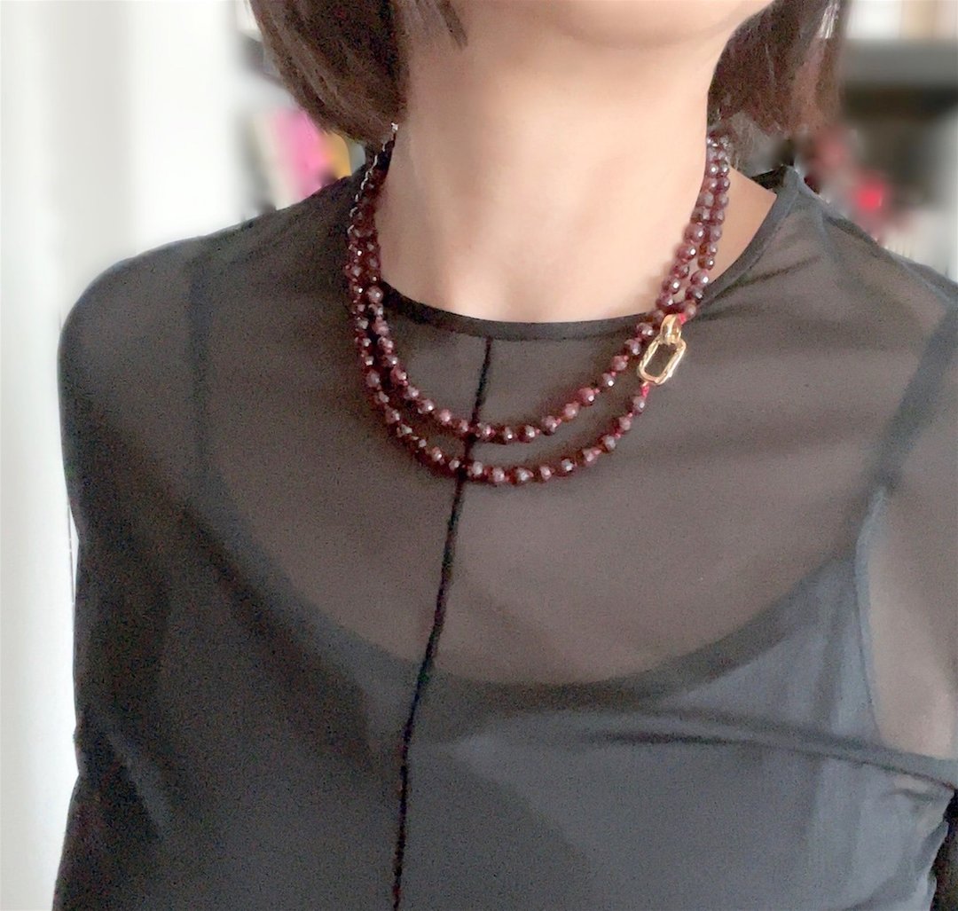 勃艮第红酒般的石榴红．128 切面．石榴石长项链 - 长链 - 半宝石 红色
